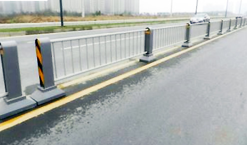 四川道路护栏 四川道路护栏