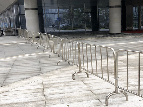 不锈钢铁马出租